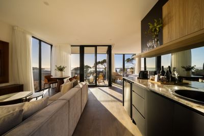 Mecure-KangarooIslandLodge_Villas-fullshot+view-DEC25-006